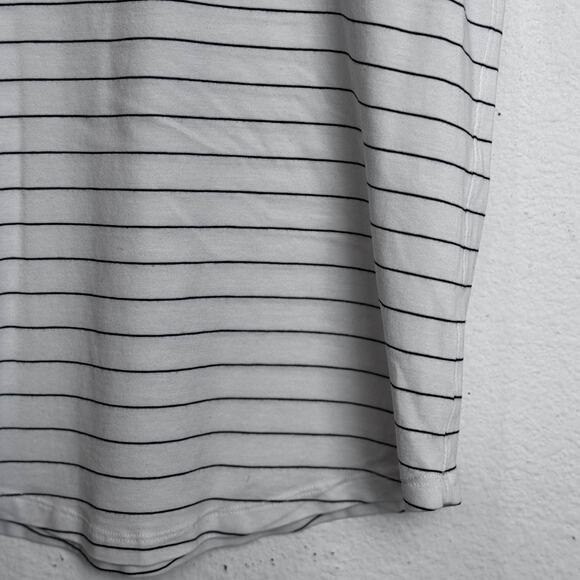 Lululemon T-Shirt Women XS/4 White Stripes Short Sleeve Gym Fitness Athleisure - Picture 5 of 10